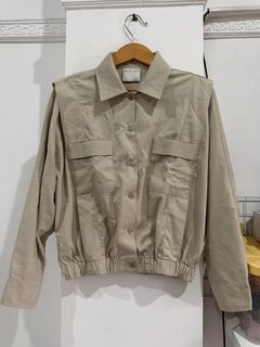 (Kategori: ) berada di . Dikirim oleh sintaaml (ID iklan 1464300373, Gambar 1). Deskripsi: .