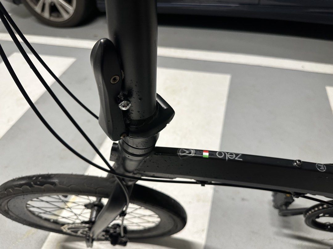 Java X2 and Zelo (Category: Bicycles) located in Singapore. Submitted by jessepinkman_sg (Listing ID 1464296315, Image 8). Description: Selling 2x Java X2 and 1x Java Zelo Selling as a set for $650 Self collection will be at my block Pm for enquiry.