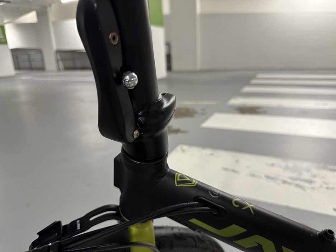 Java X2 and Zelo (Category: Bicycles) located in Singapore. Submitted by jessepinkman_sg (Listing ID 1464296315, Image 2). Description: Selling 2x Java X2 and 1x Java Zelo Selling as a set for $650 Self collection will be at my block Pm for enquiry.