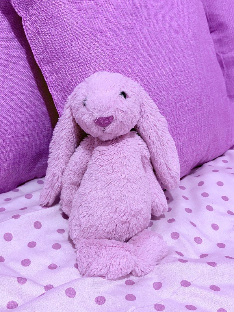 Jellycat Bashful Bunny (Category: Plushies & Soft Toys) located in Malabon City. Submitted by mika_rica (Listing ID 1464151345, Image 1). Description: Jellycat Bashful Bunny Like New SF (JNT) Location: Caloocan, Manila.