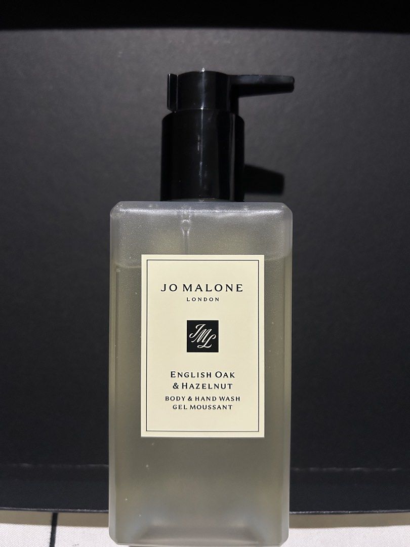 Jo malone English Oak & Hazelnut (Category: Fragrance & Deodorants) located in Manila. Submitted by janak. (Listing ID 1464209044, Image 2). Description: Body and hand wash.