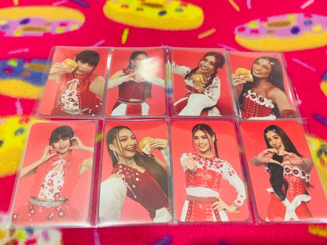 JOLLIBINI V1 SOLO 16/16 PC (Category: Raw Singles) located in Naga. Submitted by snowdenstore (Listing ID 1464138430, Image 1). Description: - Set of 16 Jollibini V1 photocards - Great for any fan's collection - Official - All photocards are in protective sleeves - Happy to bundle with other items.