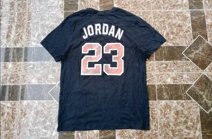 Jordan Air Tee (Category: Activewear) located in Guihulngan. Submitted by johnjohndripgoods (Listing ID 1464352756, Image 2). Description: Jordan-Air Jordan Sport DNA Solid Color Logo Alphabet Numeric Round Neck Short Sleeve Black Dimes: 21x29 Excellent Condition No Issue Open For VC DM.