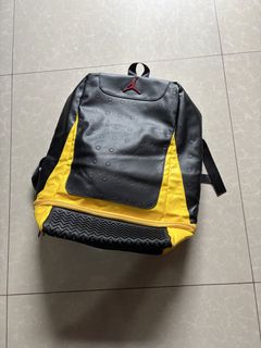 (Category: ) located in . Submitted by nojthrift (Listing ID 1464250446, Image 1). Description: .