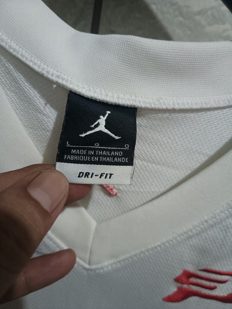 Jordan CP3 jersey (Category: Activewear) located in Las Pinas. Submitted by kuya_erick (Listing ID 1464173630, Image 3). Description: jordan CP3 jersey complete details posted 1k + sf 23x31 dimes las pinas meet up.