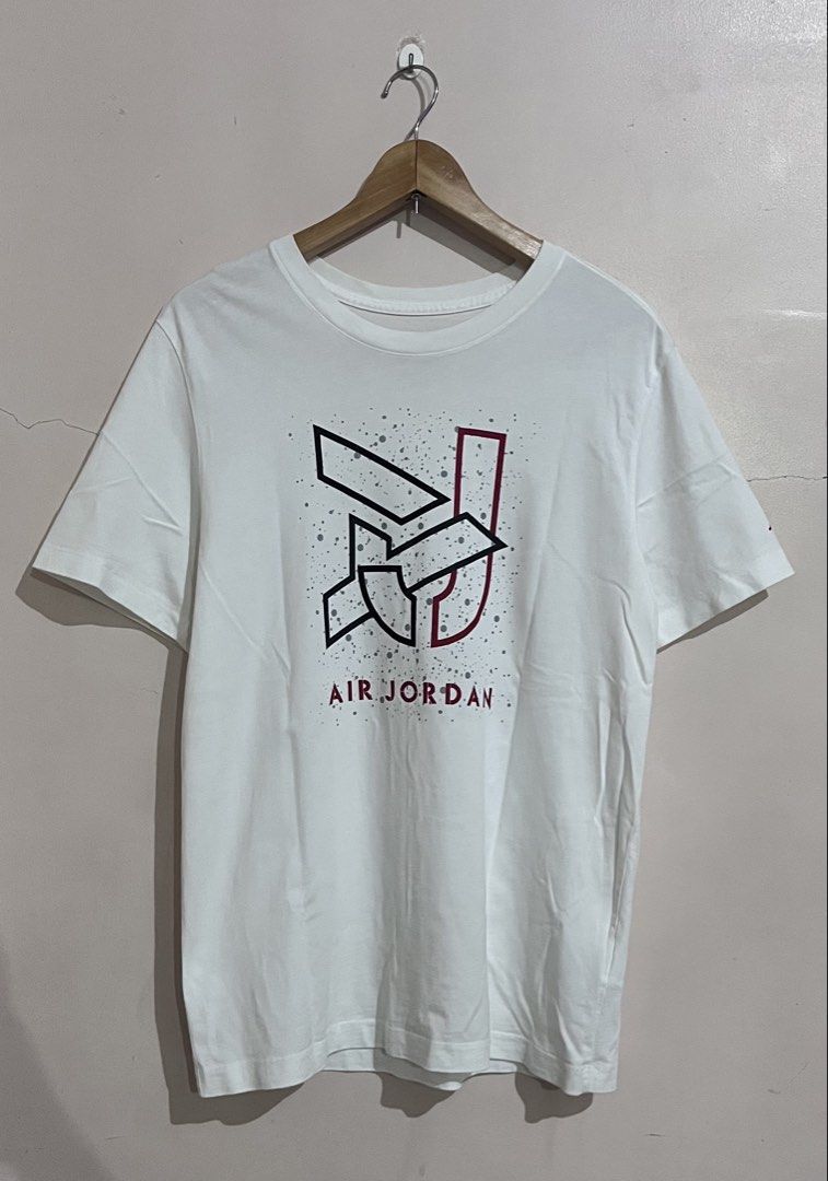 JORDAN TEE (Category: Tshirts & Polo Shirts ) located in Matanao. Submitted by eyyymar (Listing ID 1464256307, Image 1). Description: JORDAN TEE -Dimes:20x28 -Good as new -Issue:None .