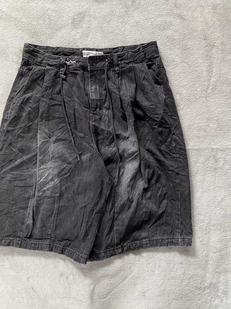 Jorts Acid Wash (Category: Shorts) located in Ozamiz City. Submitted by thriftnikael (Listing ID 1464314869, Image 2). Description: waist: free ( lace ) length: 26 thigh: 17 hem: 14 Color rate: 10/10 Condition: 10/10 Issue: see last slide.