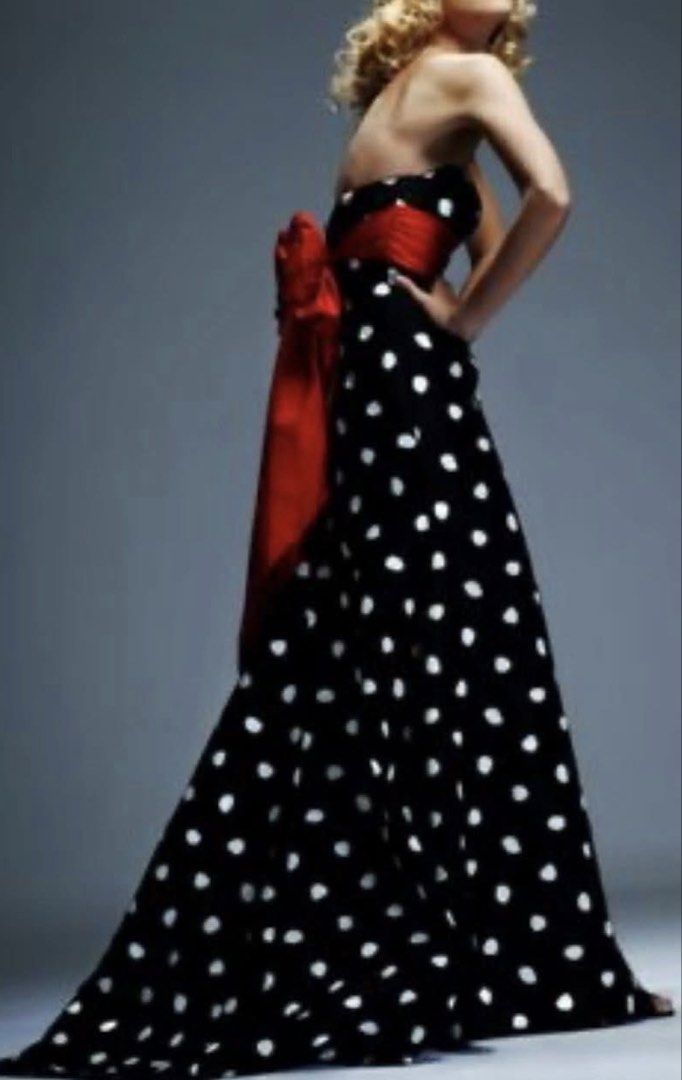 Jovani Polkadot gown (Category: Evening dresses & gowns) located in Quezon City. Submitted by alexandriarei (Listing ID 1464243355, Image 3). Description: Original Jovani strapless gown in black and white polka dots, with a red sash and a full skirt. Original price: ₱ 28,000 Selling for only ₱2,500.