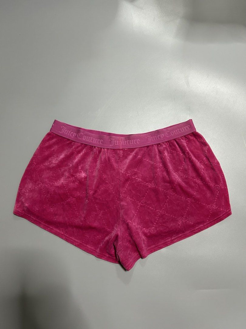 Juicy couture velvet boxer (authentic) (Category: Other Bottoms) located in Trece Martires City. Submitted by flip_flips (Listing ID 1464305587, Image 1). Description: Juicy couture velvet boxer (authentic) -Large on tag -Dimes: 32-44 waist stretch 11 length -Excellent condition -10/10 color rate -issue: none.