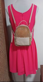 (Category: ) located in . Submitted by treyyasonlineshop (Listing ID 1464259327, Image 1). Description: .