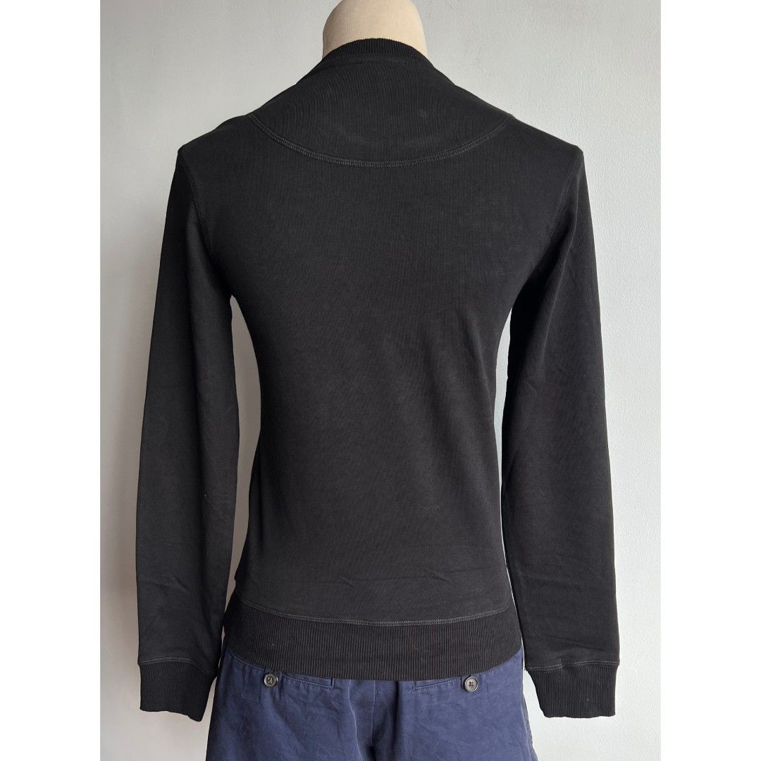 Kenzo Sweatshirt Jacket sweater pullover (Category: Longsleeves) located in Quezon City. Submitted by rosepam (Listing ID 1464168516, Image 3). Description: Kenzo Paris Black Tiger Logo Embroidered Sweatshirt Size on tag: S (160/80a) FIX PRICE Measurements posted for reference Wash before wearing (stored item).