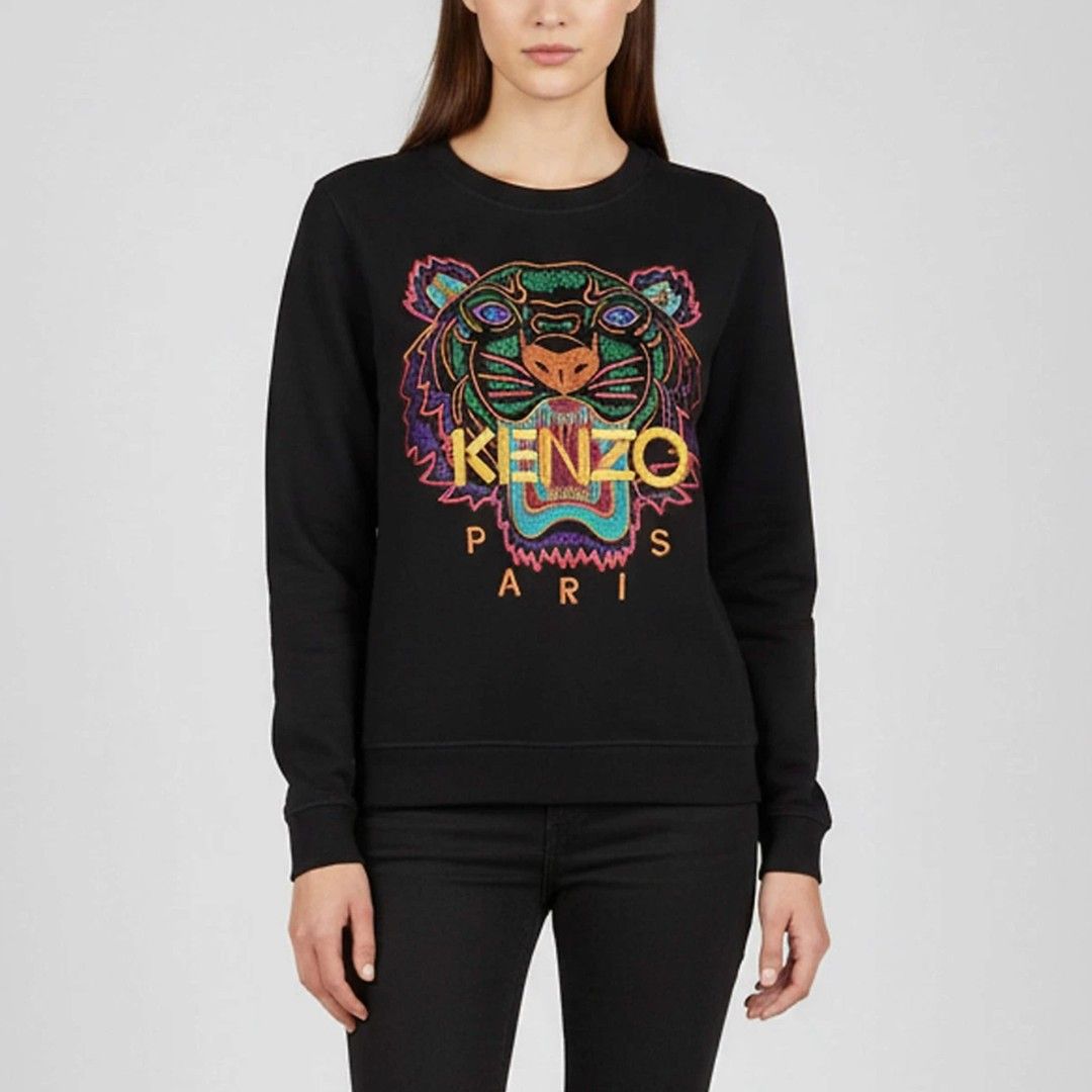 Kenzo Sweatshirt Jacket sweater pullover (Category: Longsleeves) located in Quezon City. Submitted by rosepam (Listing ID 1464168516, Image 1). Description: Kenzo Paris Black Tiger Logo Embroidered Sweatshirt Size on tag: S (160/80a) FIX PRICE Measurements posted for reference Wash before wearing (stored item).