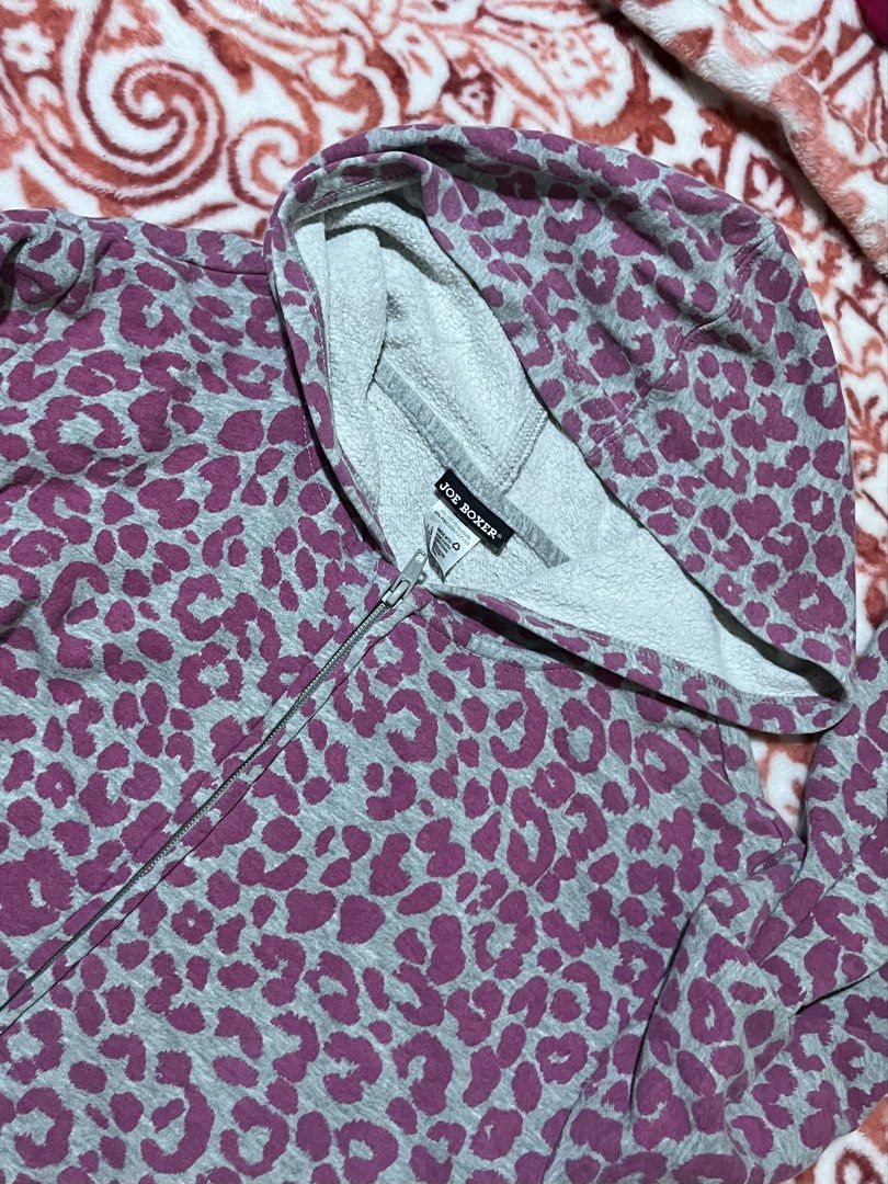 Kids Jacket (Category: Coats, Jackets and Outerwear) located in Antipolo. Submitted by ally.sells (Listing ID 1464282746, Image 1). Description: -cotton -hindi manipis at all -for kids mop:gcash (sf should be shouldered by the buyer ❤️) RFS: tambak -dm for inquiries!.