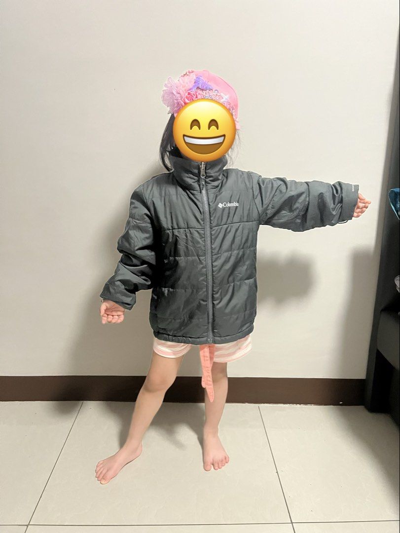 Kids Puffer Jacket | Columbia | Winter (Category: Babies & Kids Fashion) located in Quezon City. Submitted by vice_president (Listing ID 1464274198, Image 1). Description: Columbia Puffer Jacket Omni Heat Lightly used condition Product: Columbia Kids’ Interchange Inner / Puffer Jacket (featuring Omni-Heat™ thermal-reflective lining), mall price: P4,500+ Length: 18 inches Width: 15 inches Best fits 3-4 years old toddlers but still depends on body 