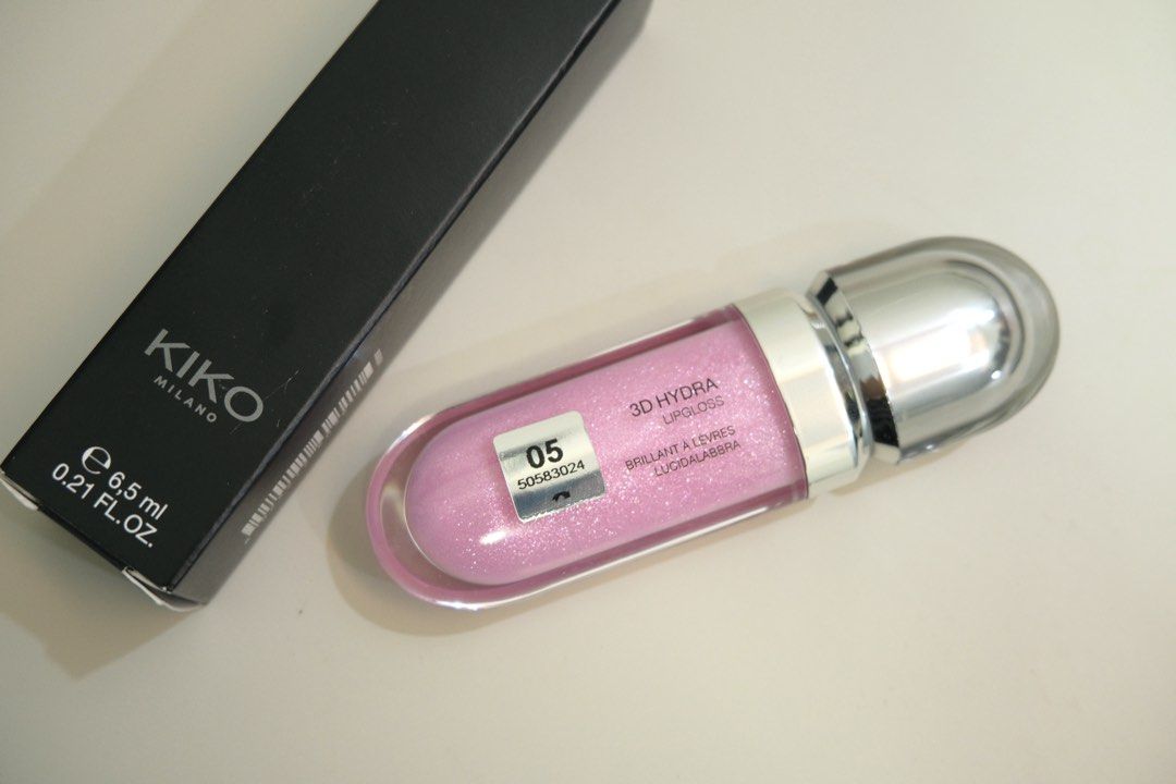 Kiko Milano 3D Hydra Lipgloss Shade 05 (Category: Makeup) located in Paranaque City. Submitted by marasellz (Listing ID 1464202605, Image 2). Description: ⭐️ Kiko Milano 3D Hydra Lipgloss ⭐️ Shade: 05 Pearly Pink ⭐️ Never used! Came in a Buy 2 Get 1 promo.
