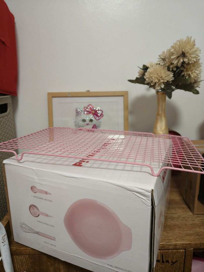 Kitchen Aid Baking Set Pink (Category: Homemade Bakes) located in Cavite. Submitted by phtmt (Listing ID 1464284428, Image 3). Description: Sealed with free pink cooling rack.