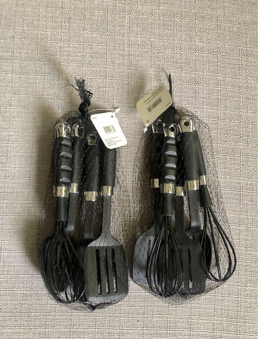 Kitchen Cooking Utensils Set (Category: Other Kitchenware & Tableware) located in Manila. Submitted by dlorne (Listing ID 1464211808, Image 1). Description: Bought in US Take both for 500 only.