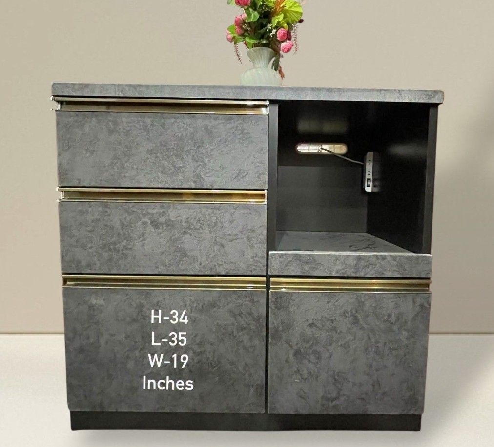 Kitchen Counter Buffet Sideboard Cabinet Coffee Nook (Category: Shelves, Cabinets & Racks) located in Quezon City. Submitted by dannikkishoppe2 (Listing ID 1464266881, Image 1). Description: Kitchen Counter Buffet Sideboard Cabinet Coffee Nook ‼️₱6800‼️ 💪 Sturdy & Durable 🔄 With Pull-Out Tray and built-in outlet for microwave, rice cooker, or other appliances Perfect for organizing your kitchen and keeping everything neat and accessible! 🏡✨ Pl