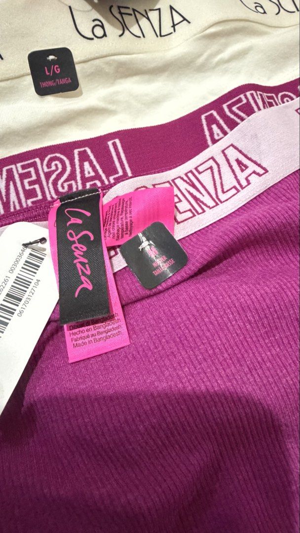 La senza Undies (Category: Undergarments & Loungewear) located in Tarlac. Submitted by cln.vender (Listing ID 1464164439, Image 2). Description: brandnew with tags 29-30 waist 149 each.