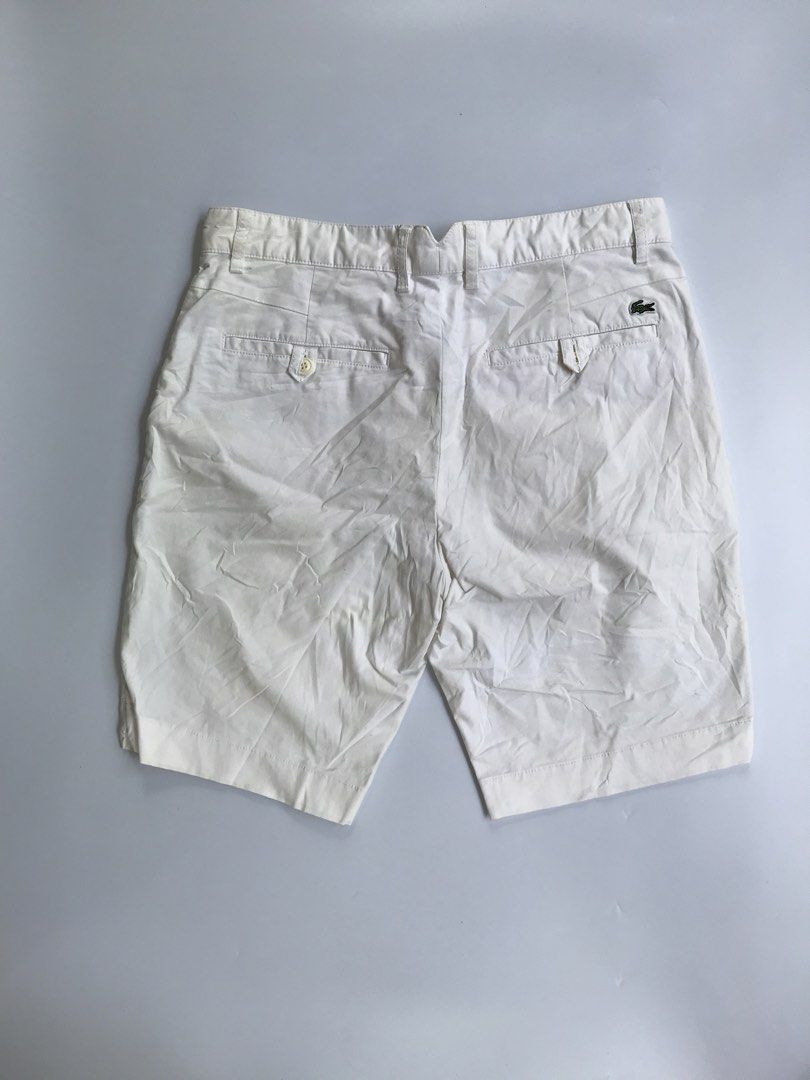 LACOSTE SHORT (Category: Shorts) located in Aurora. Submitted by thrillthriftfinds123 (Listing ID 1464199770, Image 2). Description: LACOSTE SHORT🔥 SIZE 30-31 WIDTH 18 LENGTH NO ISSUE GOOD CONDITION 9.5 COLOR RATE .