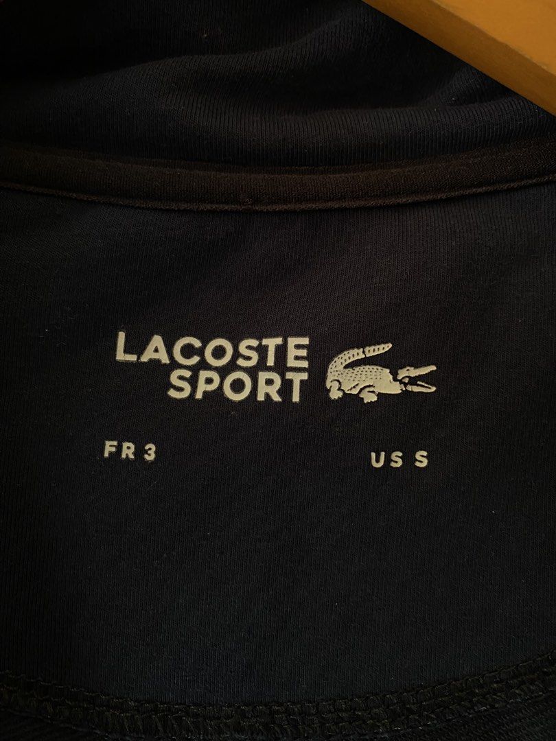 Lacoste sport (Category: Coats, Jackets and Outerwear) located in Manaoag. Submitted by mangthrifttayo (Listing ID 1464194528, Image 3). Description: Lacoste sport Size 3(small) 20x25 Good condition issue: Last picture .