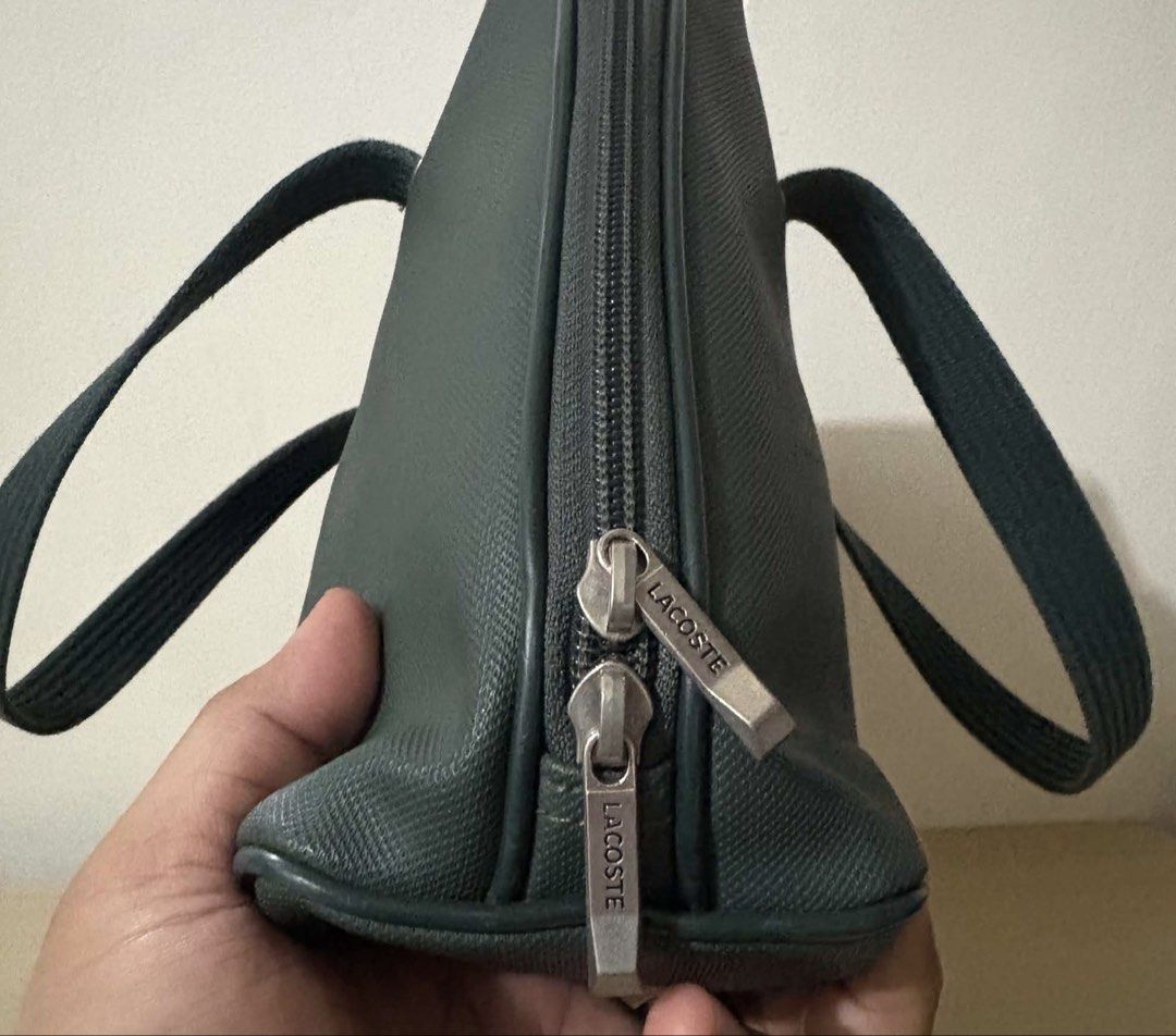 Lacoste Structured Handbag (Category: Tote Bags) located in Cavite. Submitted by chubbsavenue (Listing ID 1464321164, Image 3). Description: .