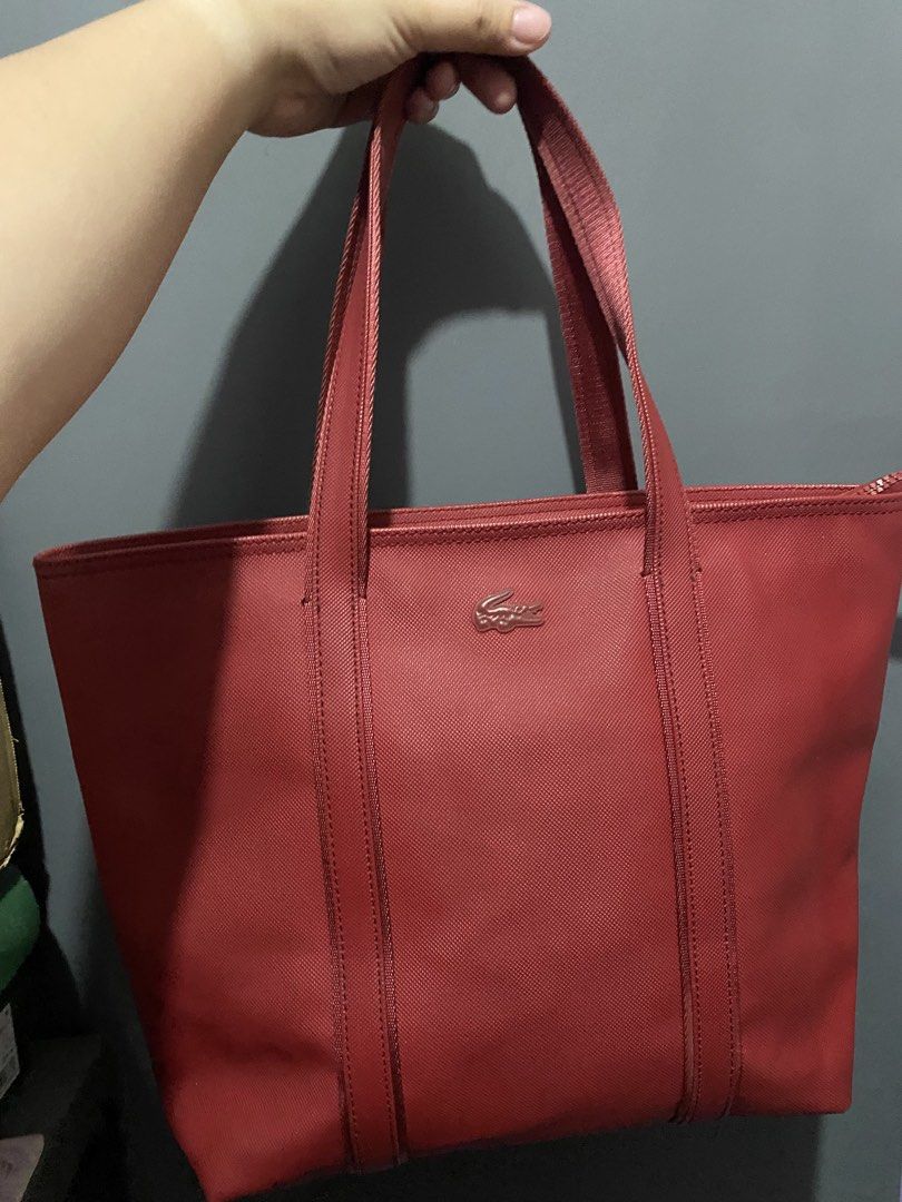 Lacoste Tote Bag (Category: Tote Bags) located in Batangas. Submitted by bagstolove2.0 (Listing ID 1464345294, Image 1). Description: .