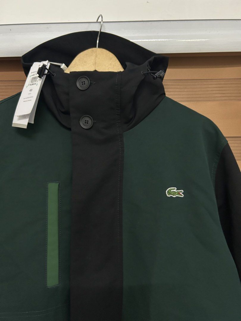 Lacoste Water-Repellent Twill Jacket (Category: Coats, Jackets and Outerwear) located in Manila. Submitted by foundarchive.ph (Listing ID 1464265078, Image 2). Description: Lacoste Water-Repellent Twill Jacket Size S/M on tag (25.5L x 22.5W) Brandnew with tag ₱8,500 negotiable (16k+ srp) Not thrifted Manila area can ship nationwide.