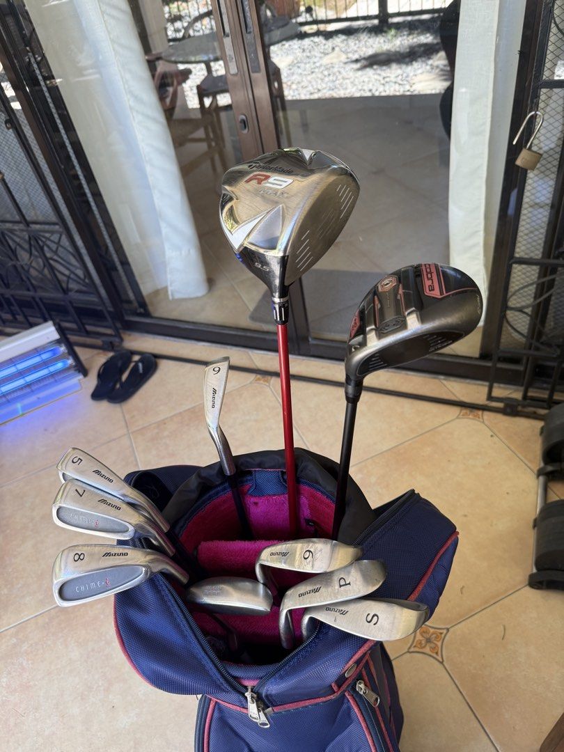 Ladies Golf Club Set (Category: Golf) located in Muntinlupa City. Submitted by yang.stuff (Listing ID 1464301628, Image 2). Description: Driver: Taylormade R9 - Full set of Mizuno golf clubs: Irons 5-9, Pitching Wedge (PW), and MarumanPutter - Cobra King F9 Speedback Driver included Pm me for more info.