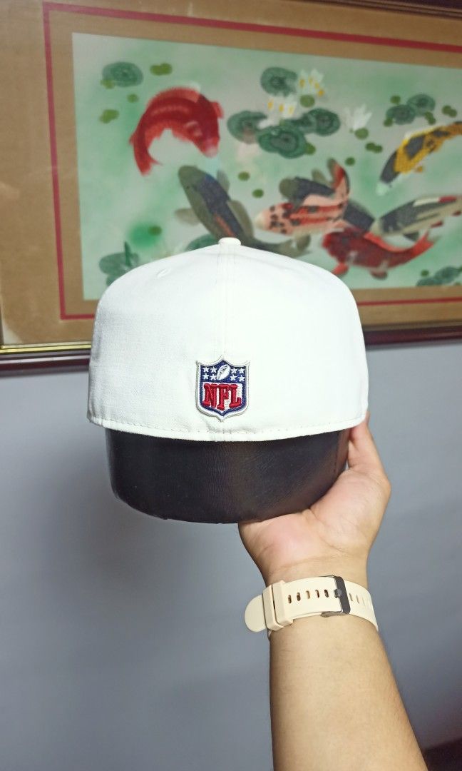 LAS VEGAS RAIDERS (Category: Caps & Hats) located in Bulacan. Submitted by capscene (Listing ID 1464250727, Image 3). Description: LAS VEGAS RAIDERS Size: 7 1/2 •Excellent condition •100% legit -₱ 1,200 only DM SA FB PAGE: "Cap $cene" 📥.