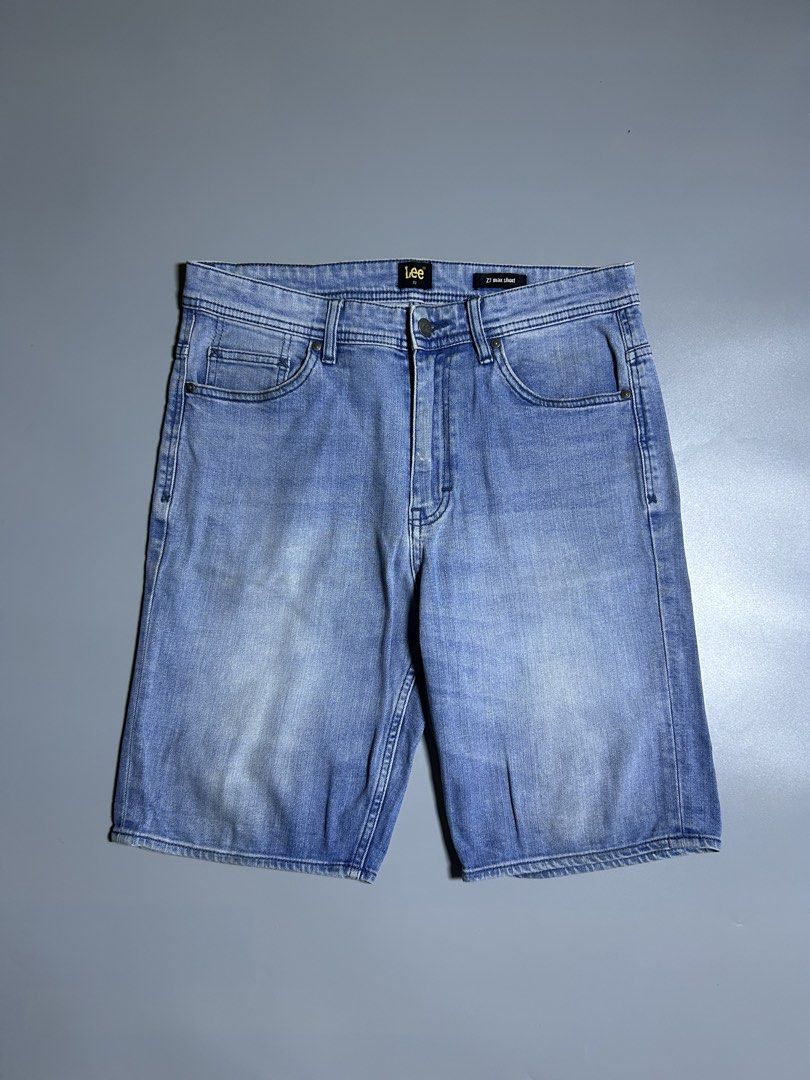 Lee Jorts (Category: Shorts) located in Bacolod City. Submitted by fyceee (Listing ID 1464242792, Image 3). Description: Size 32 Length 20.5 Hem 9.5 No flaws .