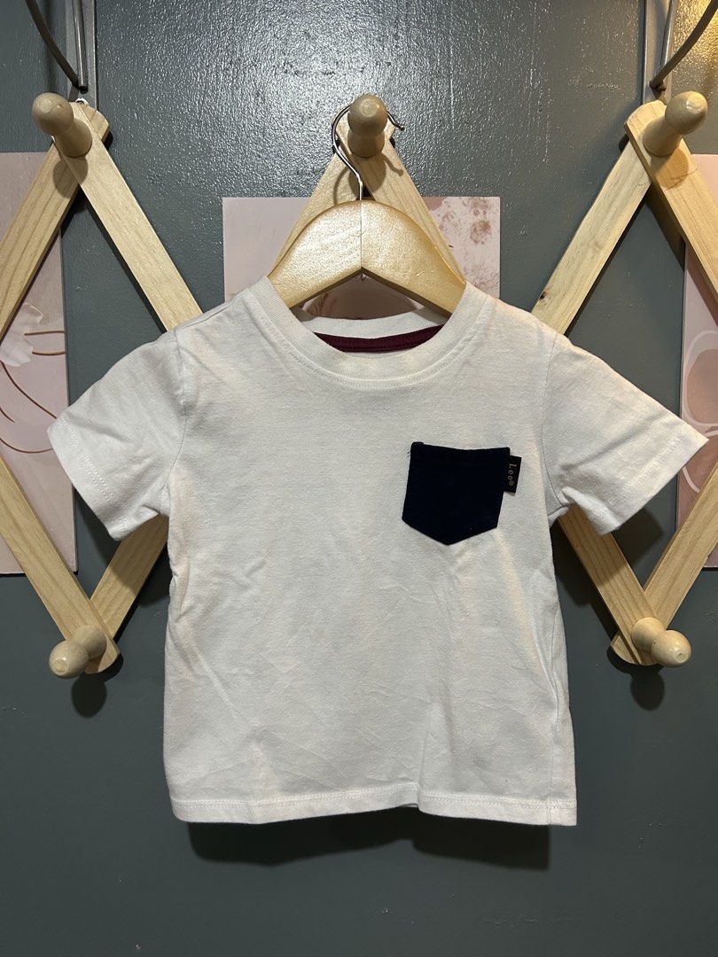 Lee pocket tee (Category: Babies & Kids Fashion) located in San Jose. Submitted by abbsc. (Listing ID 1464247700, Image 1). Description: 18m on tag With front pocket.