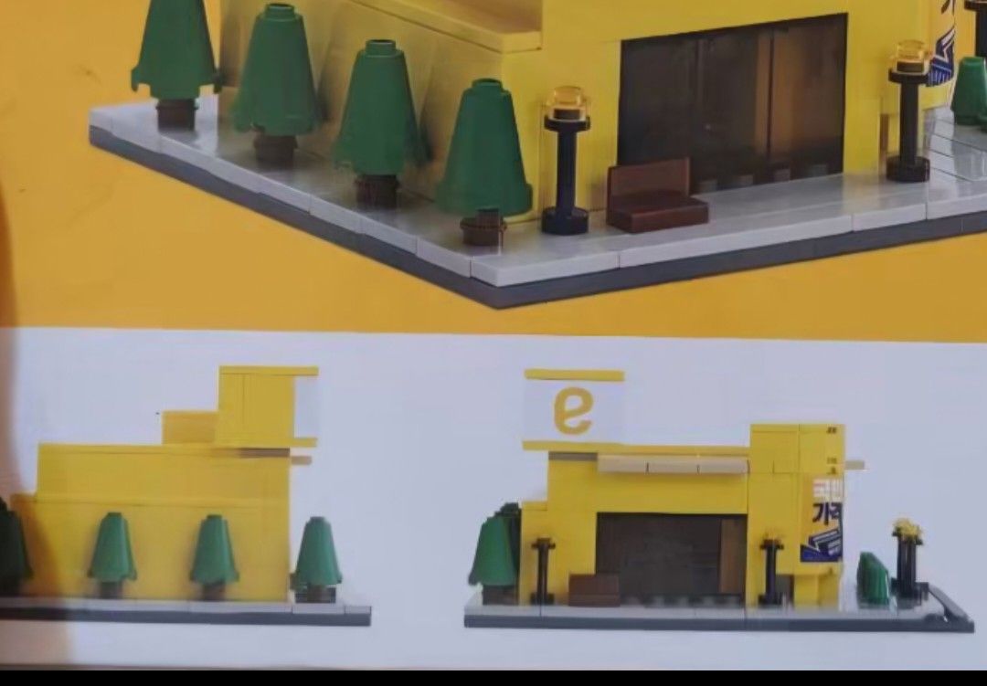 LEGO OXFORD TOWN ( SEALED) (Category: Announcements) located in Cavite. Submitted by annek_annek (Listing ID 1464261643, Image 1). Description: PLEASE SEND ME A MESSAGE FOR MORE DETAILS. MOP : BDO,BPI,MARIBANK,GCASH MOD : LALAMOVE FLASH EXPRESS OWN PICK UP MEET UP NEARBY AREA WITH HANDLING FEE..
