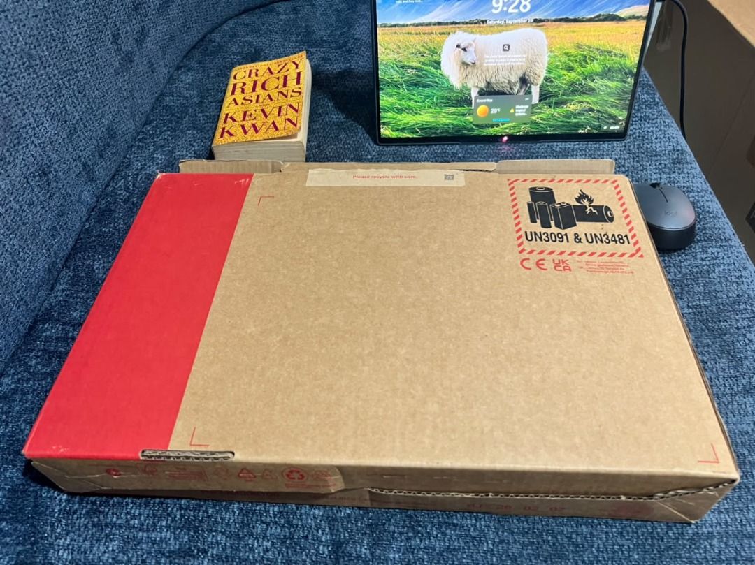 Lenovo ThinkPad E14 Gen 7 Laptop (Category: Laptops & Notebooks) located in Cavite. Submitted by fast_yukii496211 (Listing ID 1464147277, Image 3). Description: - Lenovo ThinkPad E14 Gen 7 laptop - Intel Core processor - Includes original box and packaging - Ready for a new owner - Ideal for work or school.