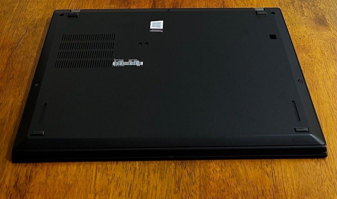 Lenovo Thinkpad Intel Core i5 10th gen (Category: Laptops & Notebooks) located in Caloocan City. Submitted by gleoooo (Listing ID 1464349677, Image 3). Description: RUSH LAPTOP — Lenovo ThinkPad i5 10th Gen | MS Office Included! Intel Core i5-10210U (10th Gen) @ 2.1GHz 8GB RAM | 256GB SSD NVMe (fast boot!) Windows 11 Pro + Microsoft Office (Complete, Lifetime) 13.3" display | Biometric login | Built-in webcam WiFi, Bluetooth, HDMI, Mic/Headset po