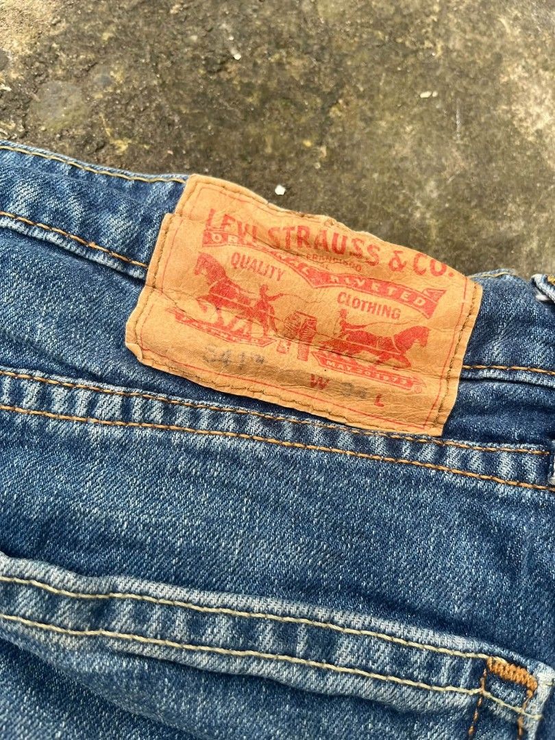 Levis 541 (Category: Shorts) located in Bacolod City. Submitted by rimboythrift (Listing ID 1464263240, Image 3). Description: WTS LEVIS 541 jorts -34w -Excellent condition -No issue PM 📩📩.