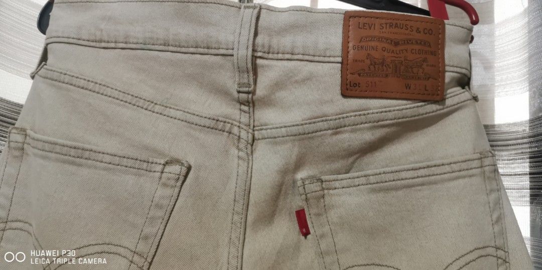 Levi's 511 jeans (Category: Jeans) located in San Jose. Submitted by thrift_ni_sir (Listing ID 1464168975, Image 1). Description: Add shipping fee MOP gcash MOD j&t 31 x 32 on tag.