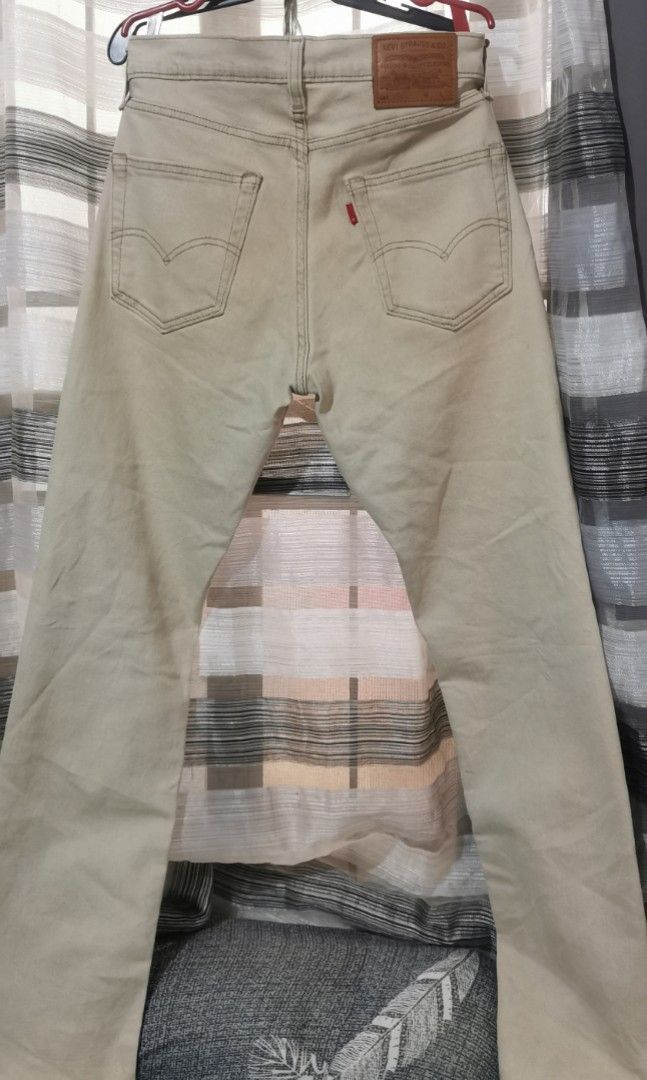 Levi's 511 jeans (Category: Jeans) located in San Jose. Submitted by thrift_ni_sir (Listing ID 1464168975, Image 2). Description: Add shipping fee MOP gcash MOD j&t 31 x 32 on tag.