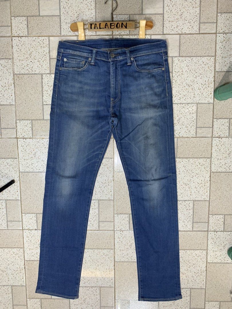 Levis 513 Jeans (Category: Jeans) located in Bacolod City. Submitted by wiseeagle-f20c (Listing ID 1464173179, Image 2). Description: Item: Levis 513 Jeans ____________________________ Leather Patch Details: ▪️Size - 31x34 ▪️Actual - 33 x 42.5 ▪️Hem - 7.25 ▪️Chainstitch ▪️No issue ▪️FREE SHIPPING FEE Pm, Thanks ✅We ship Nationwide via Jnt Express ✅We do video call for assurance 📍Bacolod City Negros Occidental.