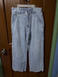 (Category: ) located in . Submitted by aprilluxcloset0812 (Listing ID 1464293057, Image 1). Description: .