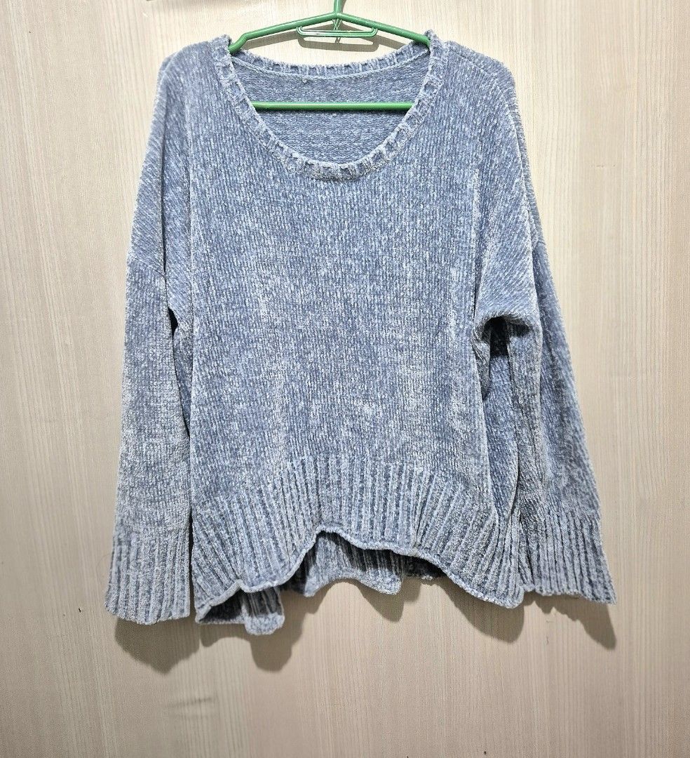 Light Blue Velvet Knit Sweater (Category: Coats, Jackets and Outerwear) located in San Mateo. Submitted by sellbypelle (Listing ID 1464237796, Image 1). Description: Thrifted💖 Size W: 25(stretchable) L : 24 No Issue 📍 Location: Rizal 📦 +sf via J&T only ⏳ No rush shipping 💡 Actual color may vary slightly due to lighting and screen settings. .