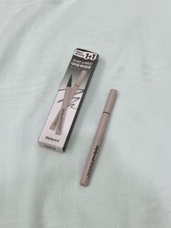 (Category: ) located in . Submitted by helpmeclearmymakeup (Listing ID 1464312725, Image 1). Description: .