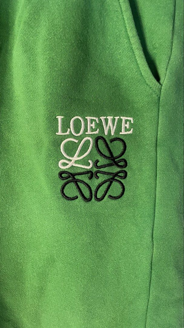 Loewe Sweat Short (Category: Shorts) located in Arayat. Submitted by christian_srno (Listing ID 1464244023, Image 2). Description: .