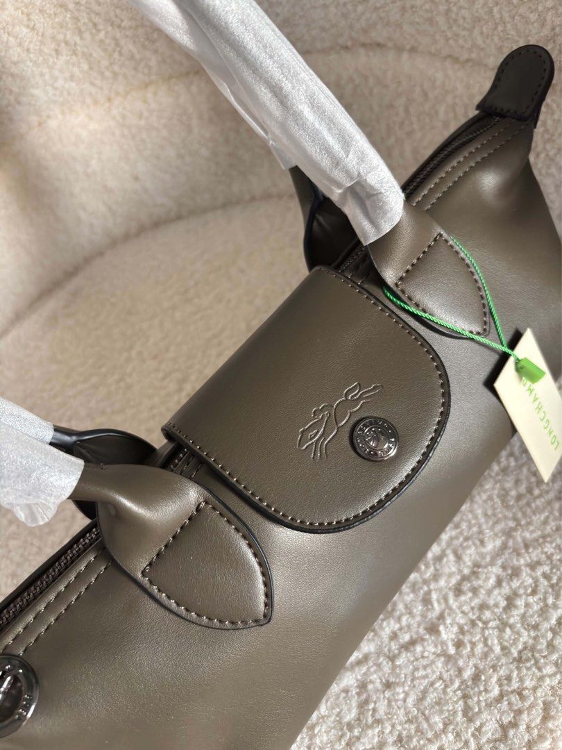 Longchamp Le Pliage Xtra M Shoulder Bag (Category: Shoulder Bags) located in Baguio. Submitted by renzms (Listing ID 1464243468, Image 3). Description: ₱799 only • fresh from 🇻🇳 • with long shoulder straps • on hand & ready to ship • actual photos | what you see is what you exactly get! • shipping nationwide via tiktok co.
