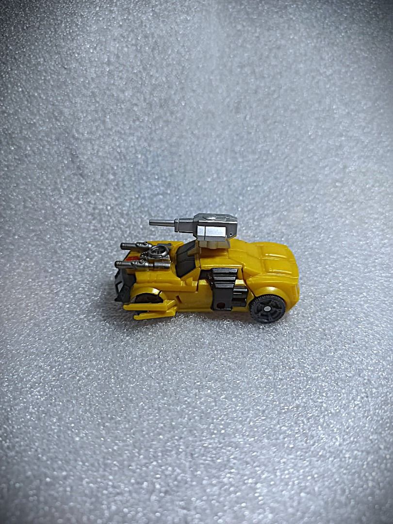 Loose Hunter BUMBLEBEE Legend Class Hasbro Autobot Transformers (Category: Kids Toys) located in Pasay City. Submitted by Chariselyn (Listing ID 1464320253, Image 3). Description: Loose Hunter BUMBLEBEE (600+sf) Legend Class Hasbro Autobot Transformers Series: TF Prime Beast Hunter, 2012 Scale: 3.5 inches Stock: 1 Condition: 10/10 Issues: 0 Accessories: with weapon, no manual Mode of Payment: GCash or through your rider Shipping options: Payment 