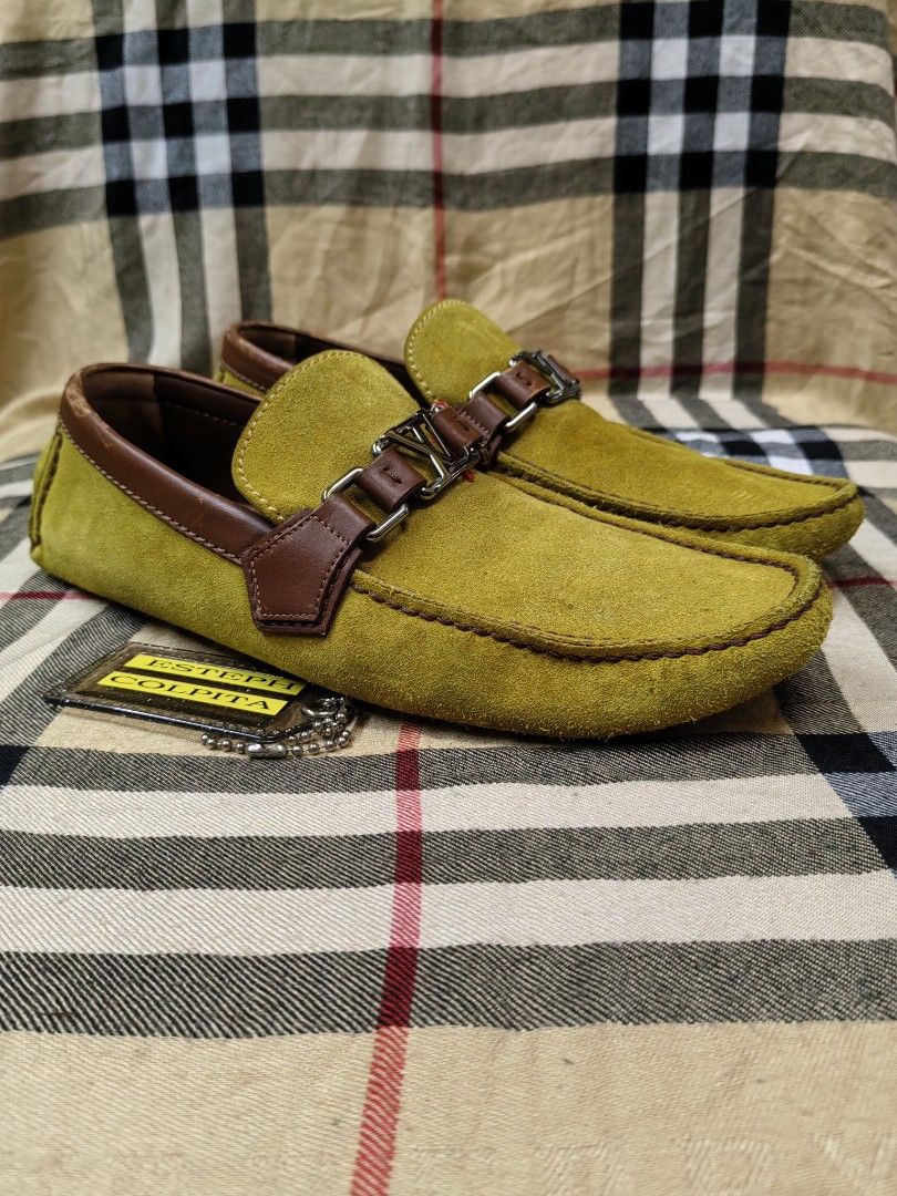 LOUIS VUITTON (Category: Casual Shoes) located in Baguio. Submitted by curated_luxe_brandeds (Listing ID 1464202082, Image 1). Description: LOUIS VUITTON US 7 MENS INSOLE 26 CM PHP 7880+SF SEE PICS FOR DETAILS EXCELLENT CONDITION COLOR MAY VARY DUE TO LIGHTING MOP BDO /GCASH NO COD /COP FB PAGE /CAROUSELL : curated_luxe_brandeds FACEBOOK SELLING ACCOUNT : Esteph Colpita SA.