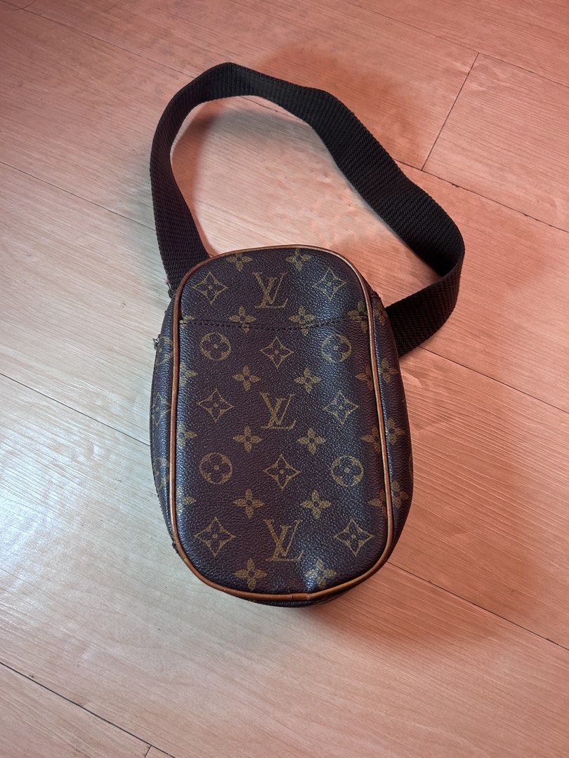 Louis Vuitton Monogram Canvas Crossbody Sling Bag (Category: Luxury Bags & Wallets) located in Dipolog. Submitted by adrian281994 (Listing ID 1464174708, Image 1). Description: - Authentic Louis Vuitton Monogram Crossbody Bag - Adjustable strap for comfortable wear - Secure zipper closure - Ideal for everyday use or travel - Shows normal signs of wear on leather trim and strap, consistent with regular use - Zippers are fully functional.