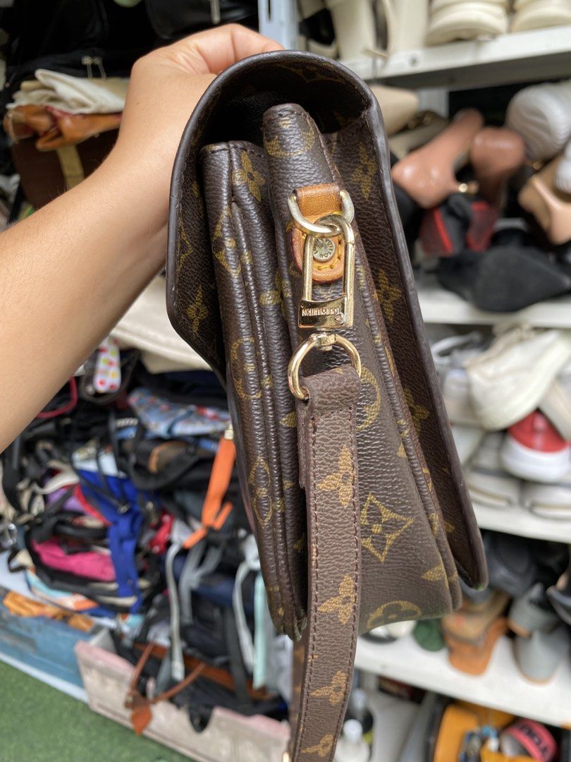 Louis Vuitton Monogram Pochette Métis coded (Category: Luxury Bags & Wallets) located in Davao. Submitted by jennicaestrella_1995 (Listing ID 1464167837, Image 3). Description: .