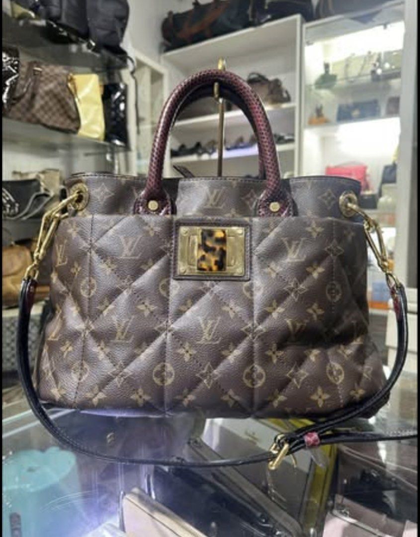 Louis Vuitton Monogram Quilted Handbag (Category: Luxury Bags & Wallets) located in Quezon City. Submitted by thehappyjournalmom (Listing ID 1464217073, Image 1). Description: 🔸Pre-loved - LV Limited Edition Monogram Etoile Exotique Tote MM Bag 🔸100% Original 🔸MOP : Cash/Lay-away 🔸Negotiable 🔸Original Price ₱435,000.
