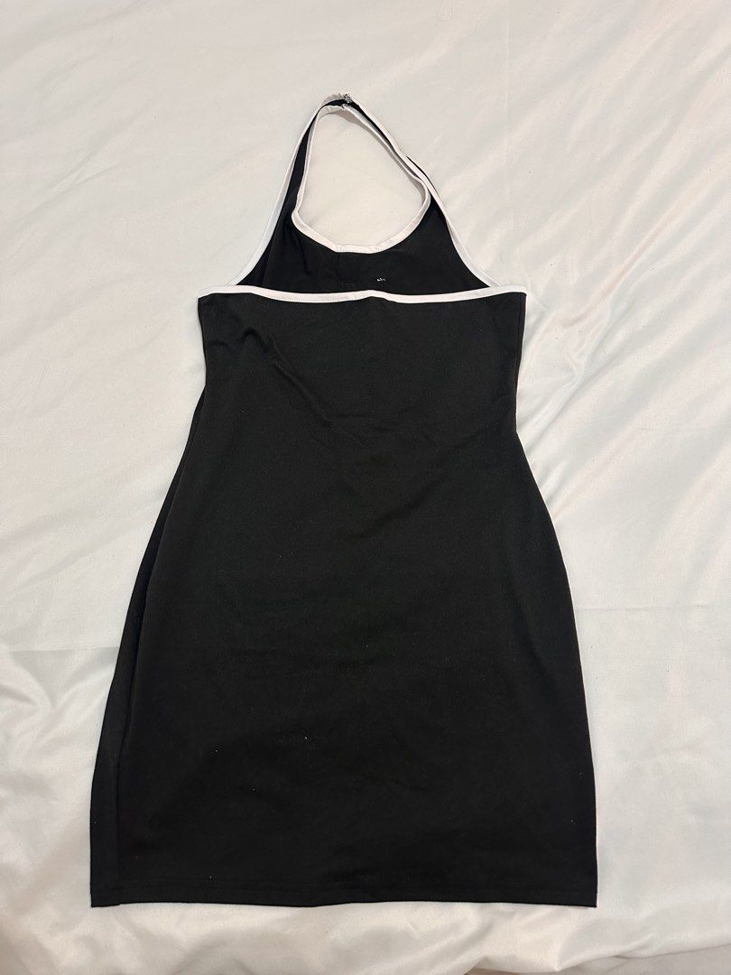 Lovito Backless Black Dress (Category: Dresses) located in Valenzuela. Submitted by shopbychacha (Listing ID 1464150695, Image 3). Description: Lovito Orig Backless Black Dress Once used! Good as new! Size Small but stretchy! Can fit up to medium size.